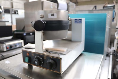 Lot 116 - Commercial waffle machine
