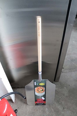 Lot 121 - Grill Meister pizza peel paddle