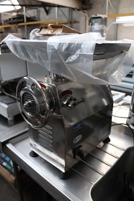 Lot 172 - Leo TK-22 meat grinder