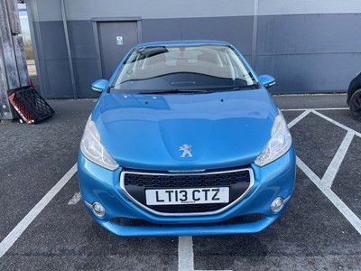 Lot 4001 - (LT13 CTZ) 2013 Peugeot 208 Active 5-door...