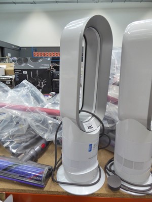 Lot 3137 - Dyson Hot+Cool stand fan/heater
