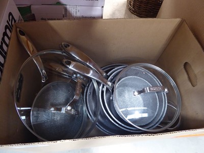 Lot 3087 - Box containing loose The Rock pans