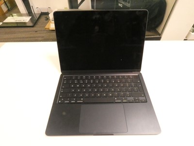 Lot 2189 - Apple MacBook Air 13" A3113-2024, 8GB RAM, 256...