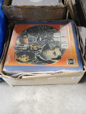 Lot 1022 - Box of laser video discs incl. Elvis The Movie,...
