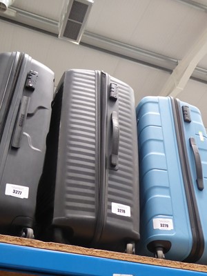 Lot 3278 - Black hard shelled American Tourister wheeled...