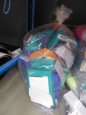 Lot 3293 - Bag of large quantity of reading glasses