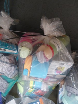 Lot 3294 - Bag of large quantity of bottles and glasses