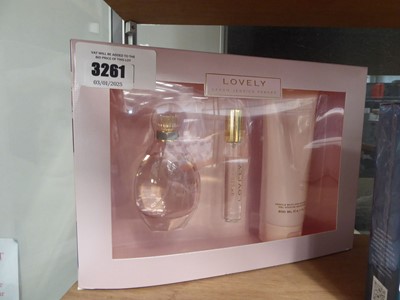 Lot 3261 - Lovely Sarah Jessica Parker fragrance set