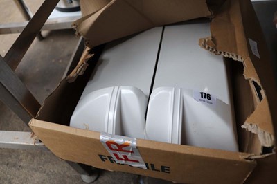 Lot 176 - Handee Cheese Wire Cutter