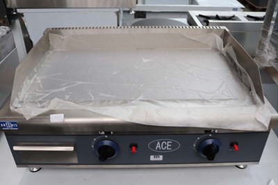 Lot 221 - 80cm gas Ace benchtop two burner griddle
