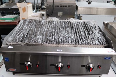 Lot 223 - 90cm gas three burner chargrill