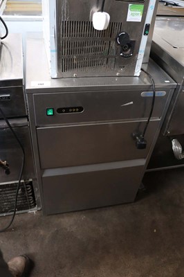 Lot 242 - 54cm Cater-Ice ice machine