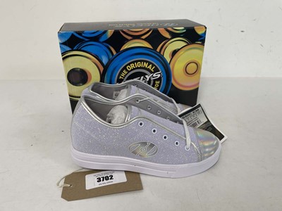 Lot The Original Heeleys trainers in silver size...