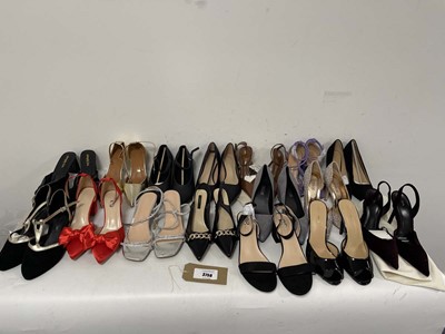 Lot 16x Pairs of high heels in various styles to...