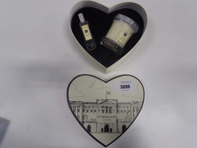 Lot Jo Malone London Candle and cologne set