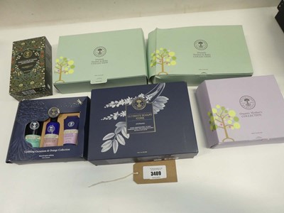 Lot x6 Neal's Yard Remedies gift sets