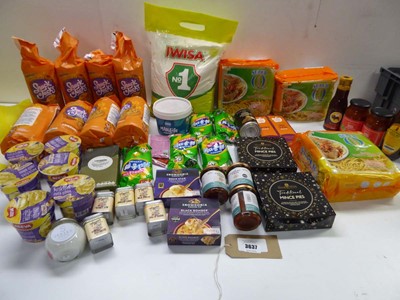 Lot 3378 - 2 bags of food including Maize meal, Snack a...