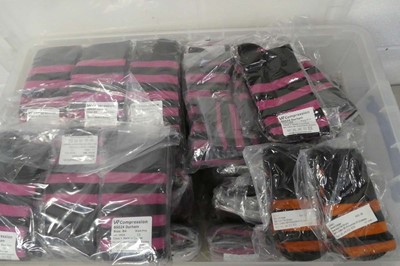 Lot A clear box containing approx. 150 pairs of VR...