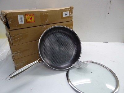 Lot 3510 - 4 lidded non stick frying pans