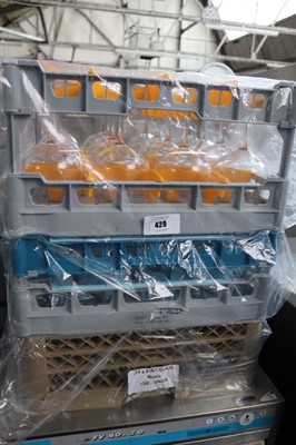 Lot 429 - 3 stacking crates of assorted glassware