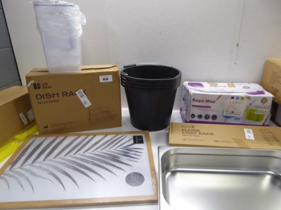 Lot 3526 - Dish rack, Dry food storage containers, 4...