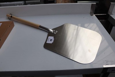Lot 473 - Pizza peel, built