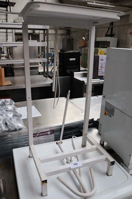 Lot 500 - Pedal operated bin