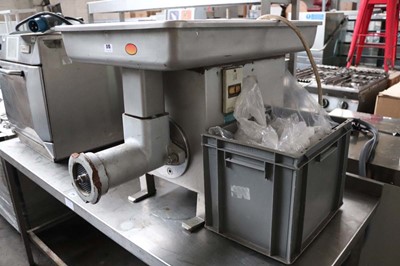 Lot 515 - Bizerba 32T large heavy duty output meat mincer