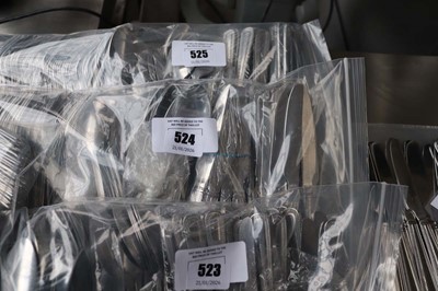 Lot 524 - Approx 40 head place setting of beaded...