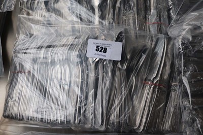 Lot 528 - Approx 40 head place setting of beaded...