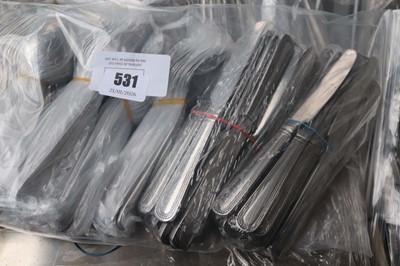 Lot 531 - Approx 40 head place setting of beaded...