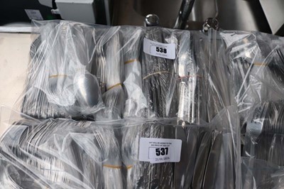 Lot 538 - Approx 40 head place setting of beaded...