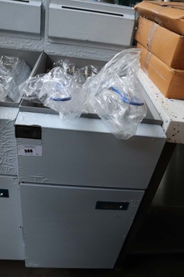 Lot 588 - 40cm gas single tank fryer with 2 baskets