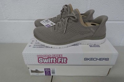 Lot A boxed pair of women's hands free swift fit...