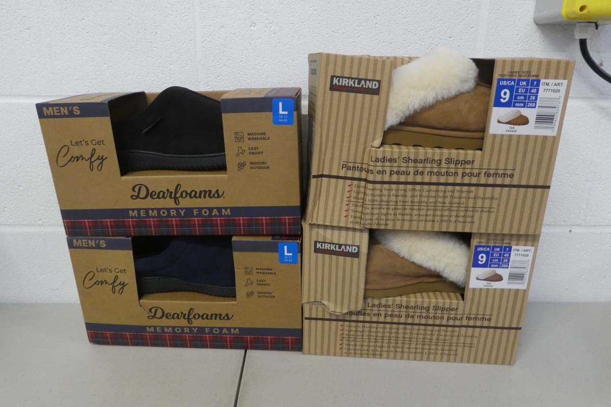Lot x2 boxed pair of men's Dearfoam slippers ( x1...