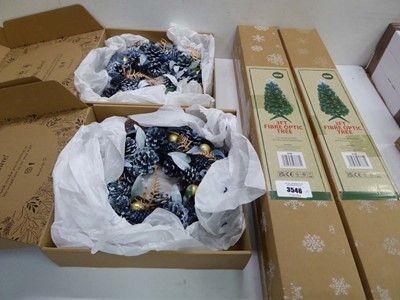 Lot 3546 - 2 Dibor door wreaths and 2 3ft Fibre Option...