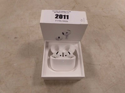 Lot 2011 - Apple Airpods 4 (ANC), boxed with charging...