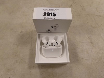 Lot 2015 - Apple Airpods 4 (ANC), boxed with charging...