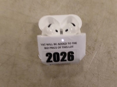 Lot 2026 - Apple Airpods 4, with charging case