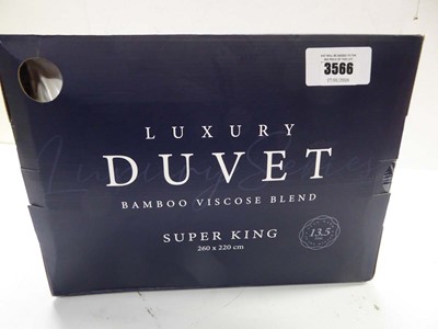 Lot 3566 - Cosy House Collection Super King size 13.5 tog...