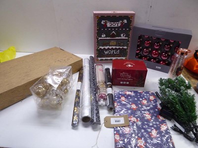 Lot 3567 - 2 bags of Christmas Advent Calendars, gift...