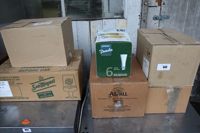 Lot 993 - Six boxes of assorted glassware