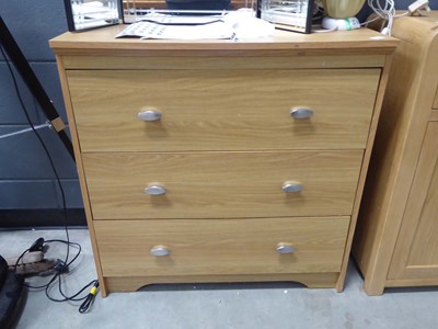 Lot 5300 - Contemporary oak finished chest of three drawers