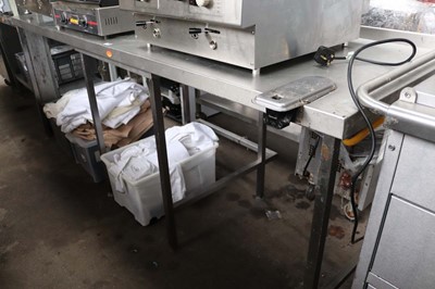 Lot 1090 - 245cm stainless steel preparation table