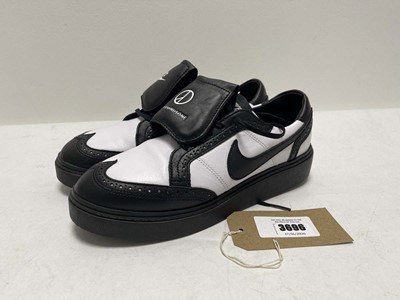 Lot 3696 - Nike kwondo 1 g-dragon Peaceminusone panda...