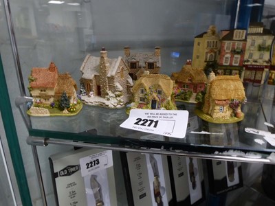 Lot 2271 - Six Lilliput Lane cottages
