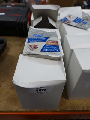 Lot 4423 - 6 boxes of Norton Expert Saint Gobain pre...
