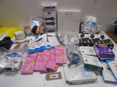 Lot 3599 - Healthcare products including resting splint,...