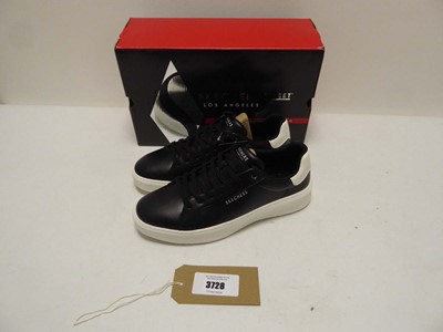 Lot 3728 - Sketchers Street Los Angeles suit trainers in...