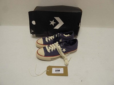 Lot 3730 - Converse star player 76 OX trainers in blue...